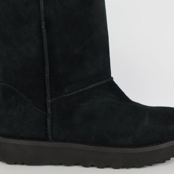 NEW UGG Classic Short Logo Zip Suede Boot - Picture 13 of 14